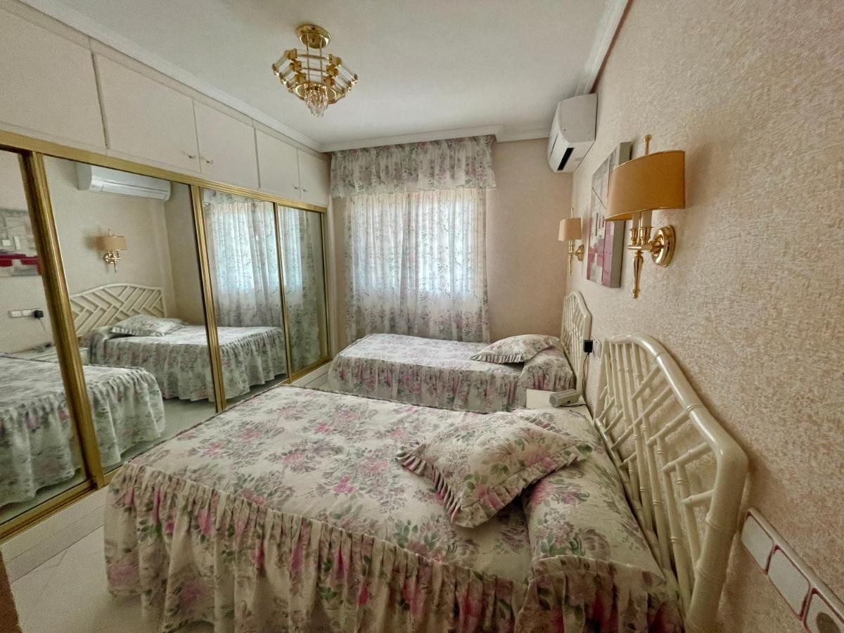 Apartamento Turistico La Pinta Planta 18 Benidorm Ngoại thất bức ảnh